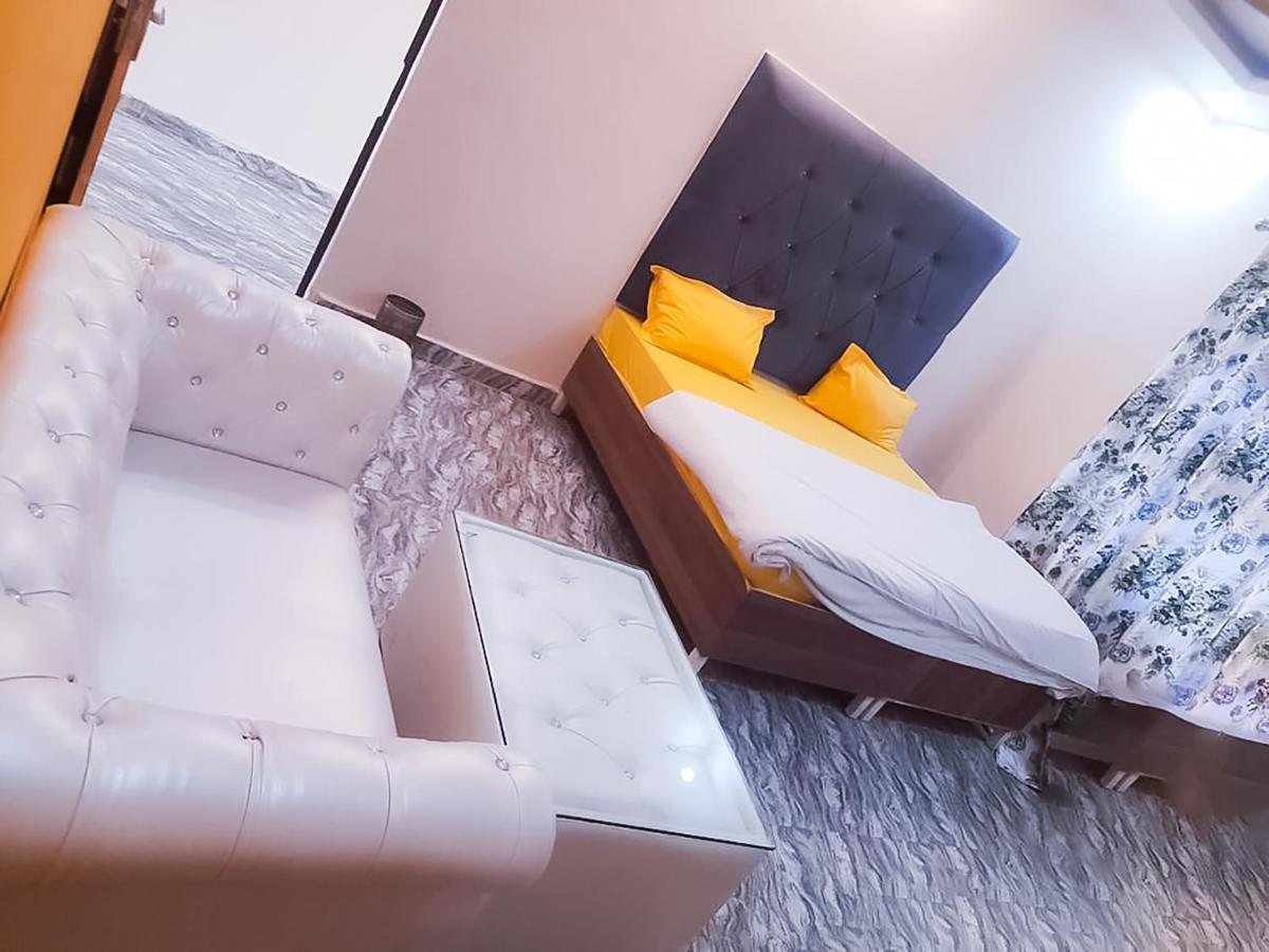 Roomshala 110 Hotel Mulaqaat - Shiv Nadar University Dadri Εξωτερικό φωτογραφία