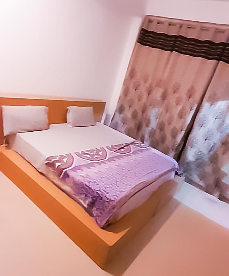 Roomshala 110 Hotel Mulaqaat - Shiv Nadar University Dadri Εξωτερικό φωτογραφία